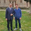 Vučić se oglasio nakon pretnji upućenih njegovom sinu Danilu: "Nikada vam neću dati da to učinite bilo čijem detetu…