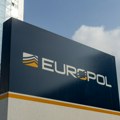 Europol bi da menja pravila mobilnog rominga