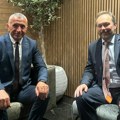 Kamberi sa ambasadorom EU o teškom položaju Albanaca