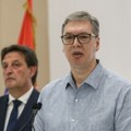 Vučić se oglasio o blokadama: Bićete sve slabiji, što više kontejnera budete izneli