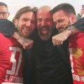 Stanković nikada emotivnije proslavio titulu posle derbija, Ivanića nije puštao, a onda je prišao Katai...