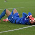 Neverovatna scena u penal drami! Golman Holandije odbranio, pa u sekundi doživeo šok - lopta na bizaran način završila u…