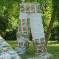 Priča o otpadu koja se ne završava bacanjem: Mladi umetnici su od Nestlé ambalaže stvorili skulpture koje otvaraju važna…