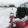 Vozači, ne zaboravljajte zimi da očistite ovaj deo automobila, kazne za to su astronomske! Pre nego što sednete za volan…