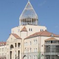 Azerbejdžan srušio zgradu bivšeg parlamenta u Nagorno-Karabahu