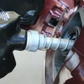 Власници бензинских пумпи не знају да ли ће поскупети гориво и ко ће платити повећање акциза