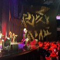 Počeo koncert Snežane Đurišić! Pevačica zablistala u dugoj crnoj haljini, a ovu pesmu je prvu zapevala