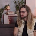 U ovom skromnom stanu živi Princ od Vranje, punih 20 godina je podstanar (video)