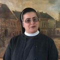 Часна сестра из Србије на Тхомпсоновом концерту: Лични избор или политички гест?