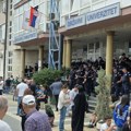 Dačić: Desetoro uhapšenih zbog napada na policiju u Novom Pazaru