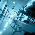 Haos u bolnici Pacijent napao medicinsko osoblje!