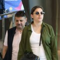 Roditelji se odrekli pevačice (29) zbog 20 godina starijeg čoveka! Posle raskida veridbe smuvala milionera!