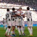 Šok za crno-bele: Najbolji fudbaler Juventusa mora na operaciju, Spaleti gleda i ne veruje!