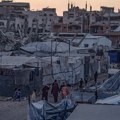 Teheran: Rijad tražio da se otkaže sastanak u Omanu o koridoru kroz Ormuz; Izrael gađao kamp kod bolnice u Gazi
