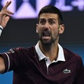 Đoković vikao na Troickog i ložu: "Niste tu, ovaj gleda dole"