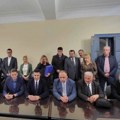 Poznata imena na listi koalicije okupljene oko SNS - lekari, funkcioneri i bivši članovi G17