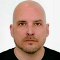 Познати кантаутор нестао у центру града. Полиција објавила хитан апел: Задњи пут је виђен на Јаруну, ево шта је имао на себи