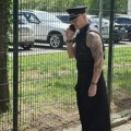 (Video) "Mantija iz starog veka, vojnici su je nosili" Đorđe David došao u suknji, a evo šta su Keba i Mili rekli o Darinom…
