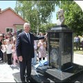 Prestolonaslednik otkrio obnovljeni spomenik Kralju Aleksandru I u Tabanovcu