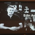 Ovaj video je pušten u čast Edina Avdića, Bodiroga bio jedan od govornika na komemoraciji