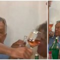 (Видео) Орбан је главна звезда у Гучи! Трубачи, осмеси, а ту је и ракија, бивши мађарски премијер поново привукао све погледе…