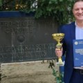 "Bilo je to ozbiljno istraživanje": Naš pevač doktorirao na Prirodno-matematičkom fakultetu u 48. godini