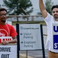 Širi se štrajk u američkoj auto-industriji, radnici na ulicama u 20 saveznih država