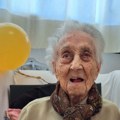 Najstarija žena na svetu proslavila rođendan Rođena pre Titanika, preživela koronu