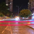VIDEO U Mladenovcu se urušio krov zgrade usled nevremena: Kamere snimile trenutak obrušavanja