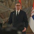Vučić i ministri čestitali Božić po gregorijanskom kalendaru