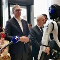 „Građani bi pre pristali da ih leči ChatGPT nego Zlatibor Lončar“: Vučićev „bes“ zbog veštačke inteligencije je jeftin igrokaz…