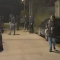 SSP: Članove našeg mobilnog tima u Knjaževcu opkolili maskirani batinaši sa fantomkama i kapuljačama, situacija bila na ivici…