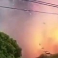 "Pukom srećom, telefon mi je spasio život" Raste broj mrtvih u stravičnoj eksploziji - jezivi snimci (foto/video)