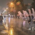 VIDEO Incident na Novom Beogradu između pristalica SNS i građana koji podržavaju Studentsku listu