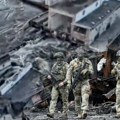Ukrajinci spavaju na drveću, ruske vojnike nosi bujica: Haos kod Hersona nikad veći, potresni prizori obilaze svet
