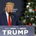 Tramp čestitao Božić protivnicima: „Trunite u paklu“