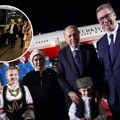 Stigao Erdogan u Srbiju: Predsednika Turske na aerodromu u Beogradu večeras dočekao Aleksandar Vučić (foto)