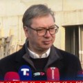 Vučić: Zdravstvenim radnicima i dodatno povećanje plata, pored januarskog od osam odsto