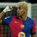 Jamal angažovao patuljke za 18. rođendan i izazvao veliki skandal