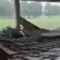 Odjednom se sve smračilo, grmljavina, munje, vetar Nevreme razorilo Hrvatsku, snimci su neverovatni (video)