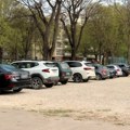 Otvoreno privremeno parkiralište u Radničkoj ulici 34