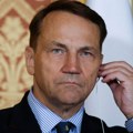 Sikorski: Ako Fico podrži pomoć Kijevu, oprostićemo posetu Rusiji