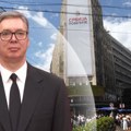 Vučić: Mi smo ptice zbrinuli, okupljenima smeta transparent "Srbija pobeđuje"