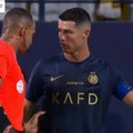 Navijači ljuti, K. Ronaldo nije hteo da šutira penal (VIDEO)