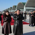 Kim Jong Un pozvao vojsku da odgovori na sve provokacije neprijatelja