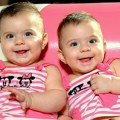 Рођено 25 беба у једном дану, међу њима три пара близанаца