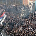 Partizanu sudi Portugalac lak na kartonima