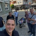 Pala Vučićeva fotografija u Skupštini Požege: „Slika ovog zločinca ne treba da stoji ovde“