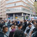 Skupovi građana protiv blokada na više od dvesta lokacija širom zemlje, protest ispred RTS-a