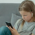 Britanija ograničava korišćenja društvenih mreža za mlađe od 16 godina